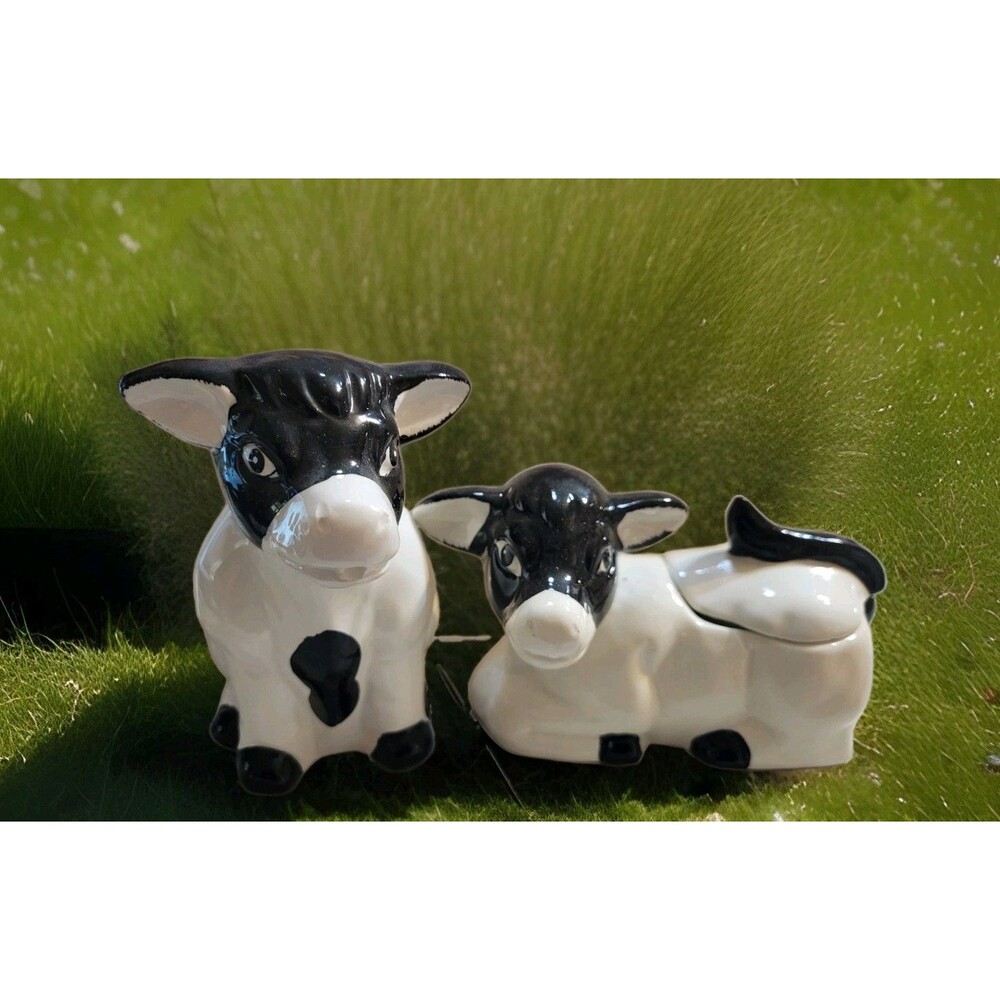 Vtg Holstein Cow Sugar & Creamer Set w/ Lid Made in Taiwan Wisconsin Souvenir